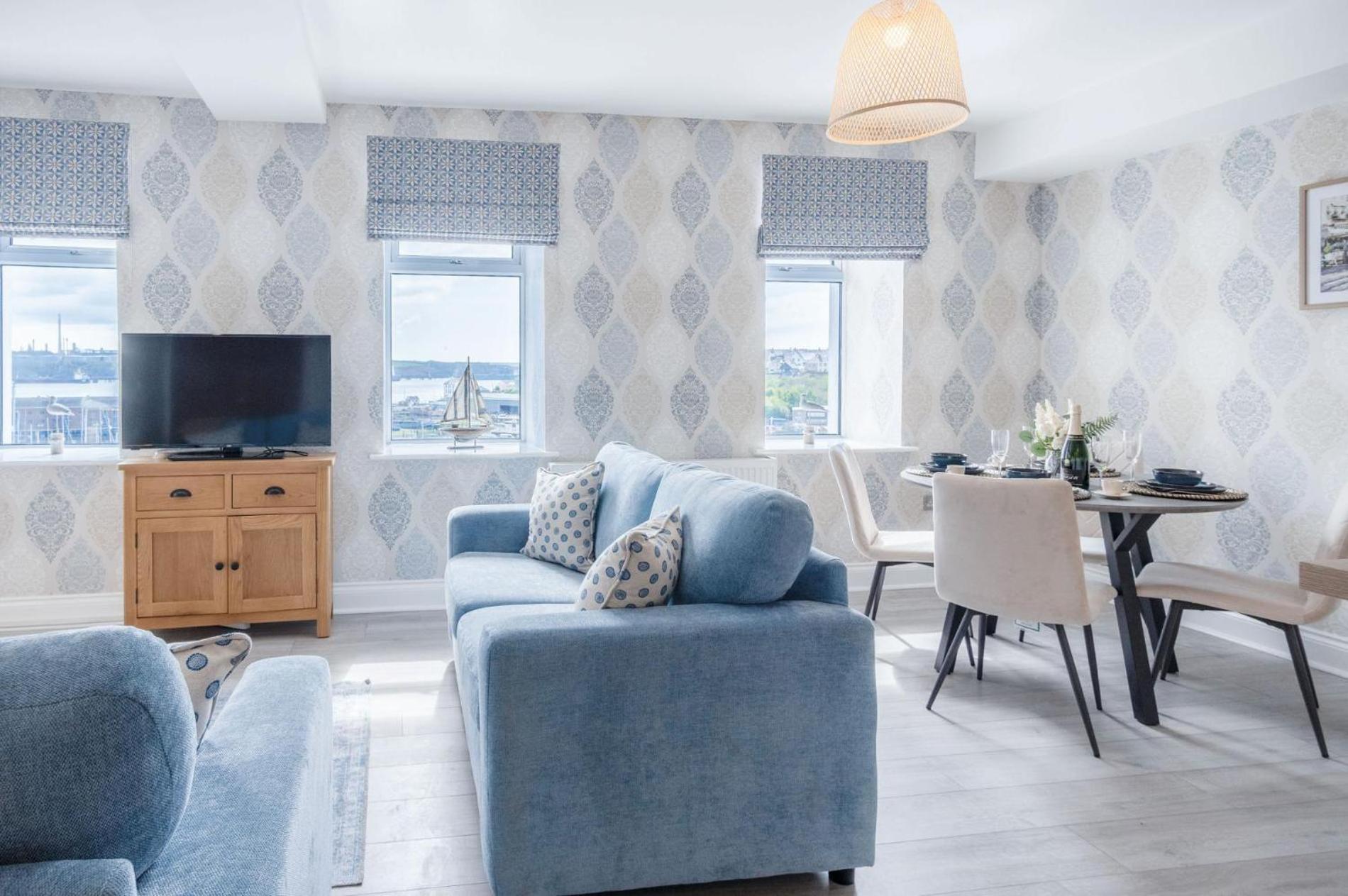 Harbour View - 2 Bedroom Apartment - Milford Haven Exterior foto